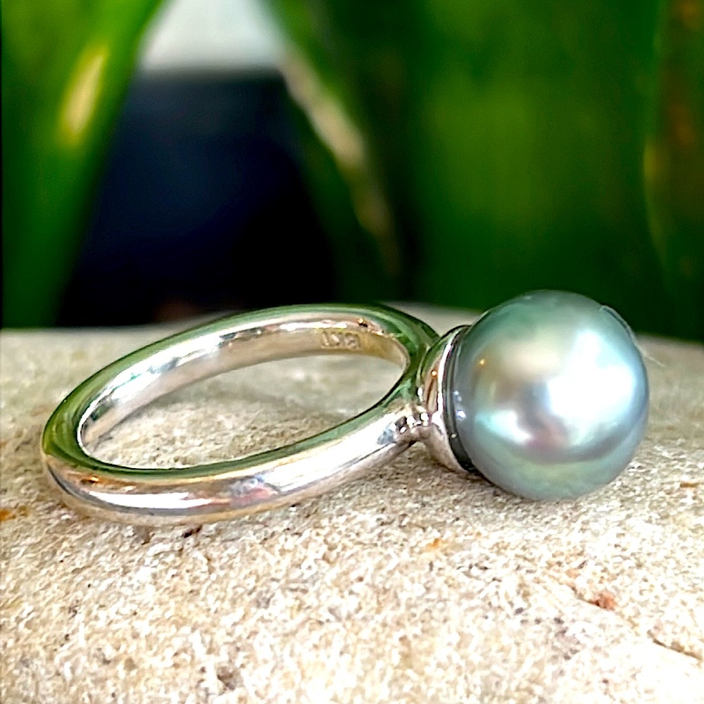 Tiffany Iridesse 18k Tahitian pearl